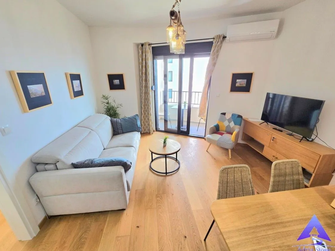 Sale, one bedroom apartment, 38m², Bečići, Budva