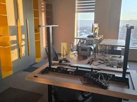 Rent, office space, 987m², Sajmište, Novi Sad - image 2