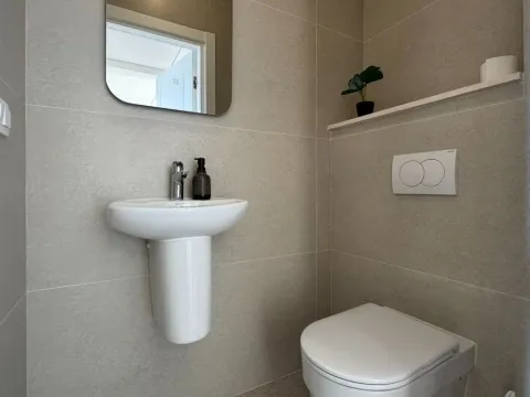 Prodaja, dvosoban stan, 76m², Tivat, Crna Gora - image 17