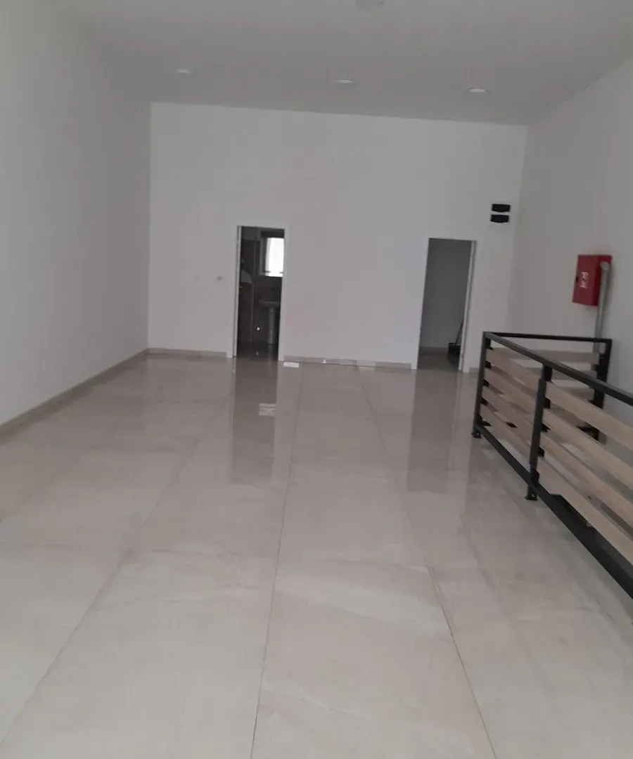 Sale, office space, 167m², Ruma, Srbija