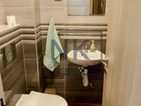 Izdavanje, dvosoban stan, 75m², Stari Aerodrom, Podgorica - image 10