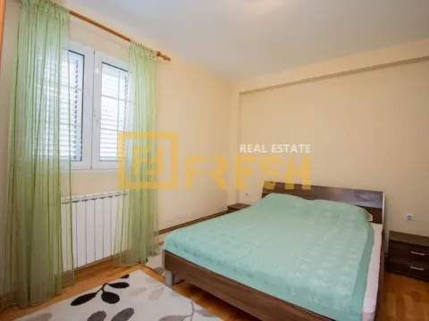 Rent, house, 140m², Dahna, Podgorica - image 12