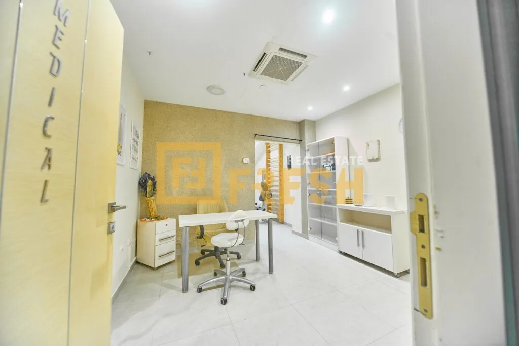 Sale, office space, 1343m², Centar, Podgorica