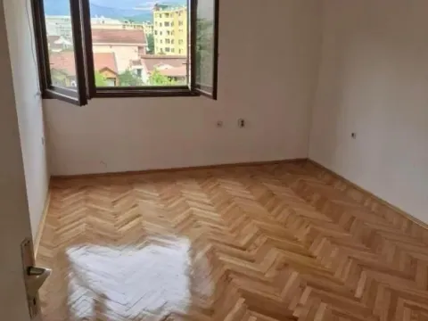 Prodaja, dvosoban stan, 58m², Stari Aerodrom, Podgorica - image 7