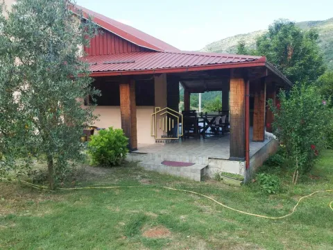 Prodaja, kuća, 112m², Bioče, Podgorica - image 2