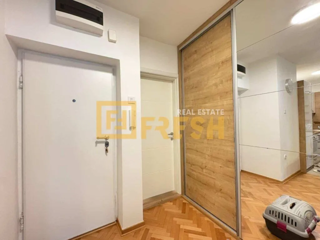 Prodaja, jednosoban stan, 40m², Preko Morače, Podgorica
