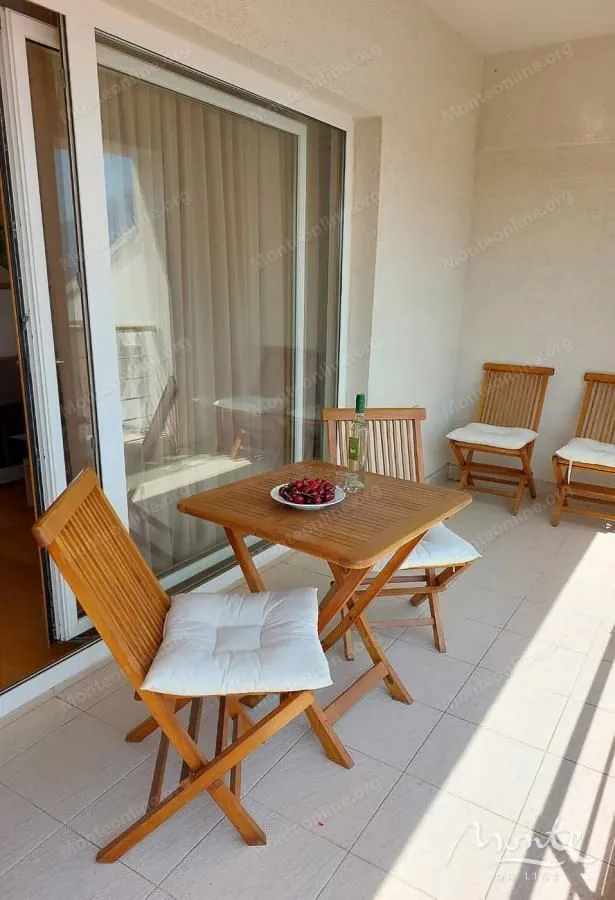 Sale, office space, 950m², Bečići, Budva