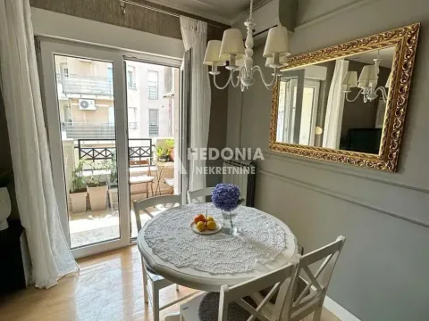 Rent, two bedroom apartment, 50m², Đeram Pijaca, Beograd - image 3