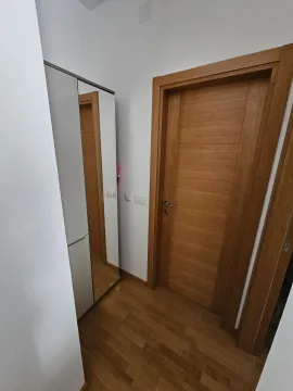 Rent, one bedroom apartment, 45m², Podkošljun, Budva - image 6