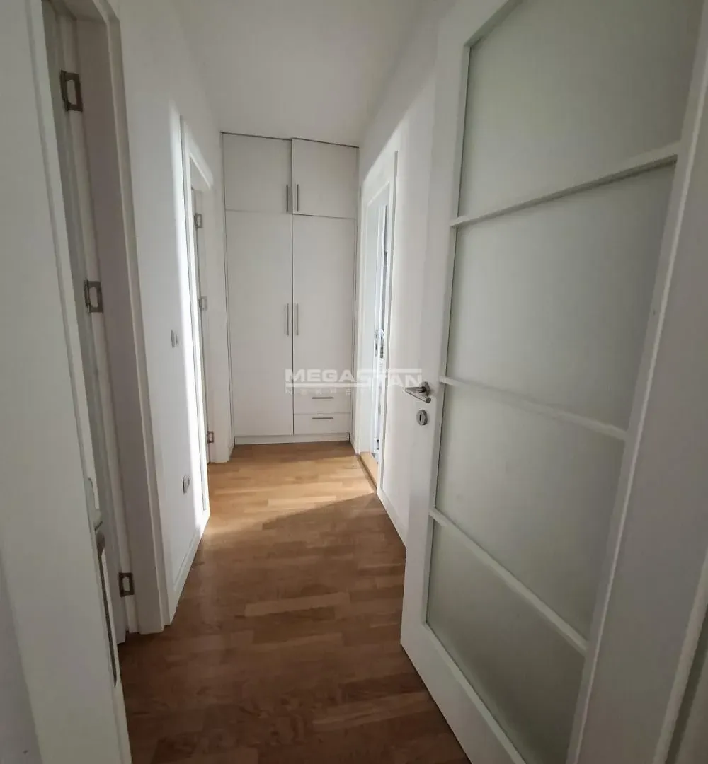 Prodaja, trosoban stan, 78m², Crveni Krst, Beograd