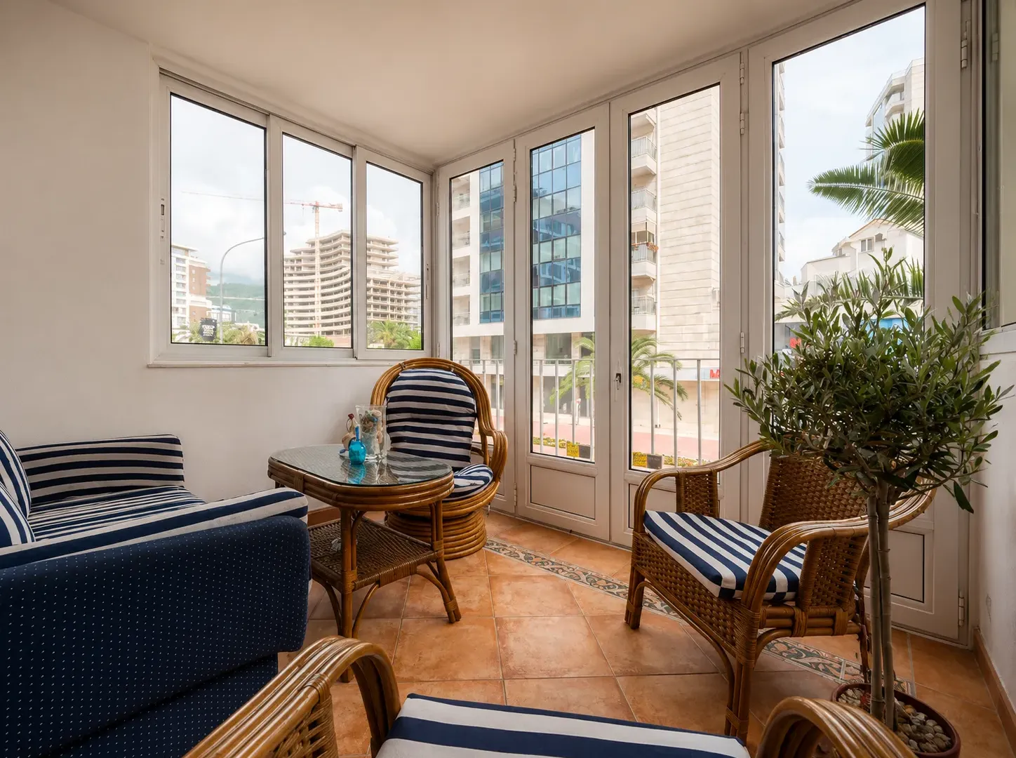 Rent, two bedroom apartment, 100m², Centar, Budva