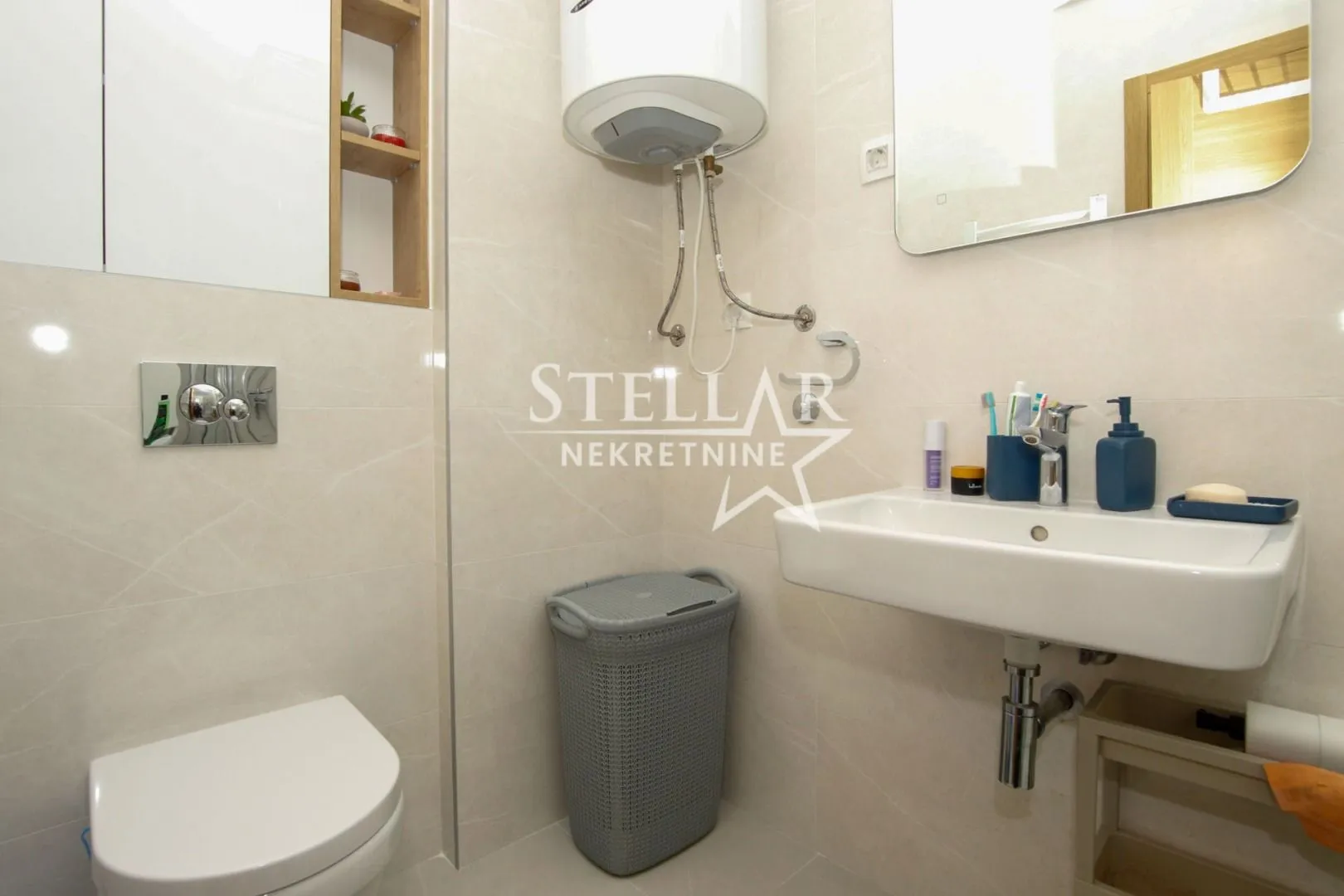 Prodaja, jednosoban stan, 45m², New City, Podgorica