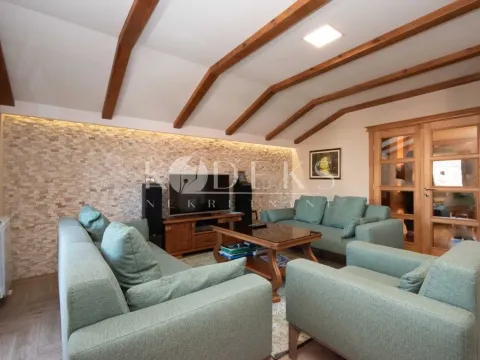 Rent, three bedroom apartment, 104m², Ibričevina, Podgorica - image 1