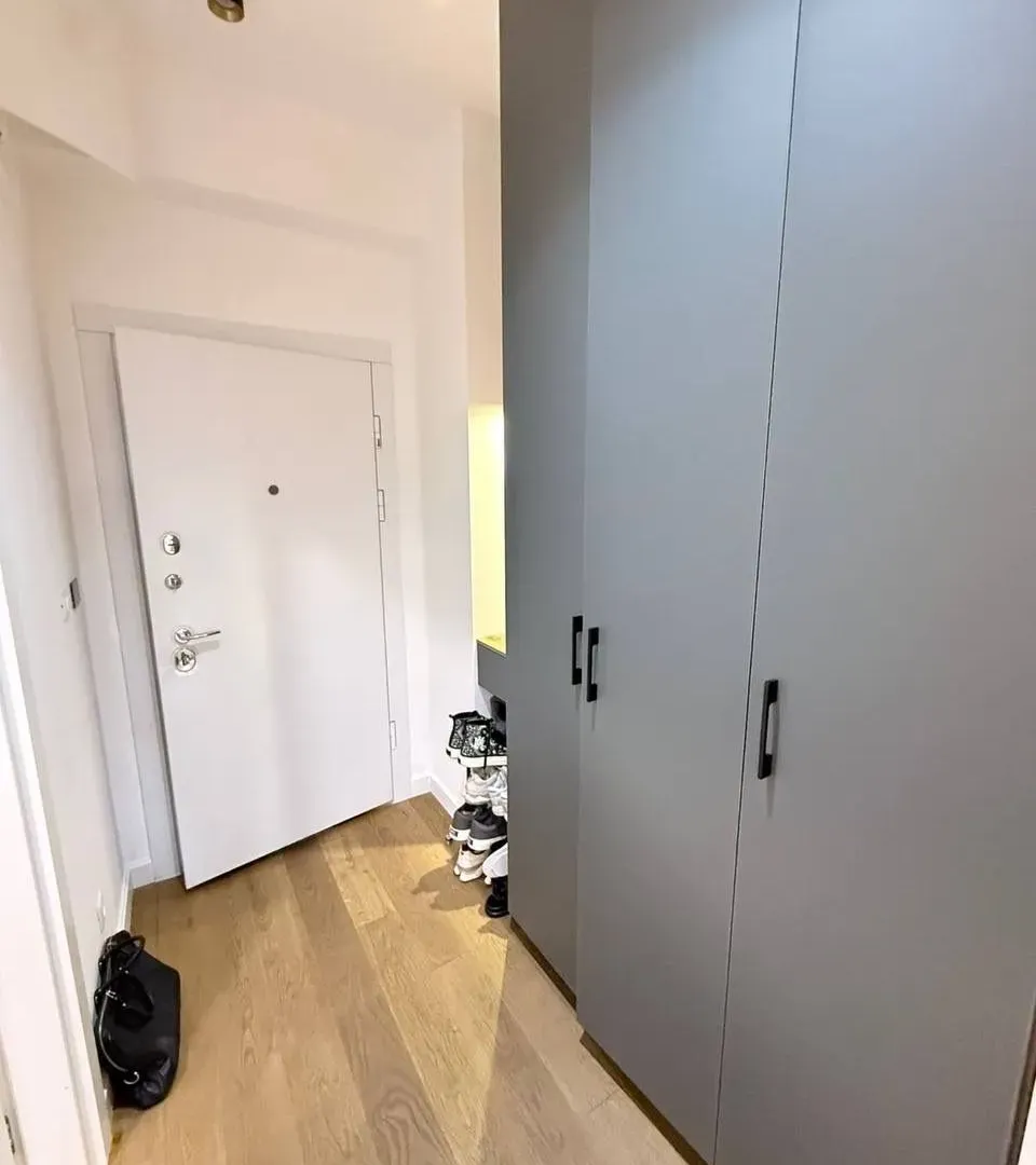 Prodaja, jednosoban stan, 65m², Soho City, Bar