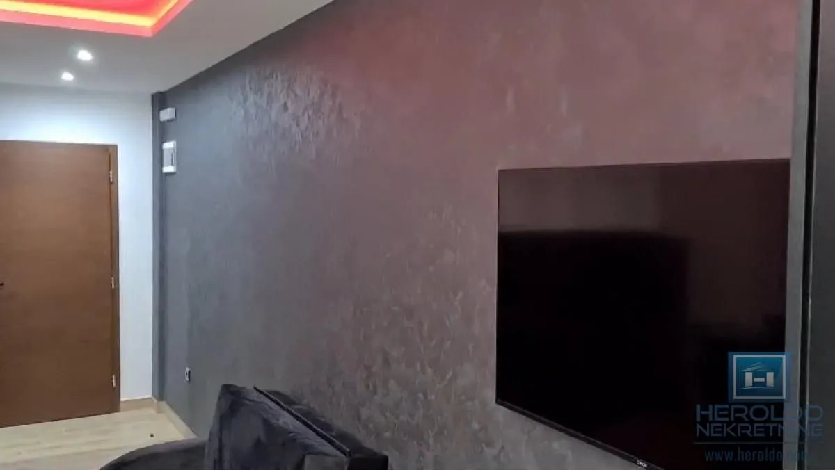 Prodaja, jednosoban stan, 30m², Kraljevi Čardaci, Kopaonik