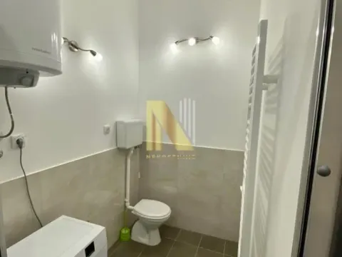 Prodaja, kuća, 199m², Socijalno, Novi Sad Sve Podlokacije - image 3