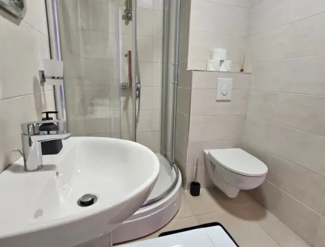 Rent, studio apartment, 29m², City Kvart, Podgorica - image 12