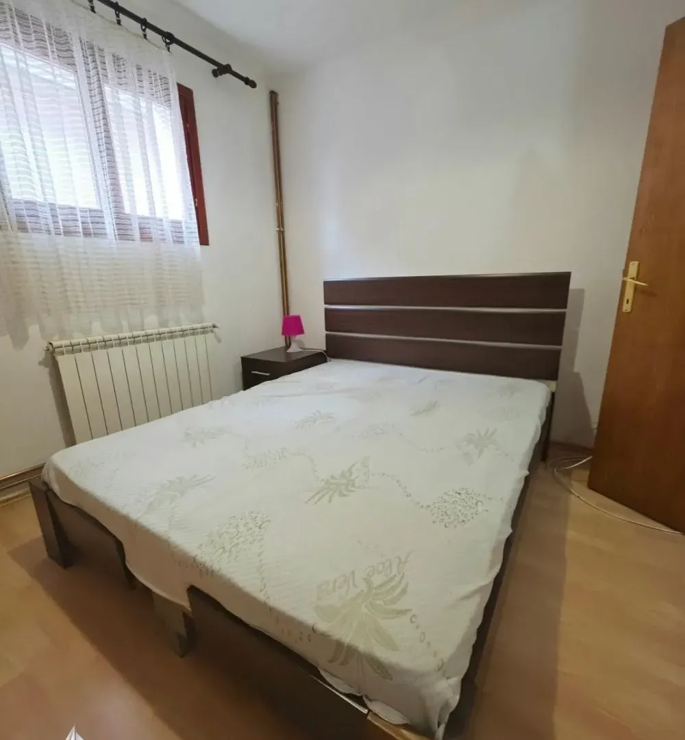 Sale, three bedroom apartment, 71m², Zemun Centar, Zemun Sve Podlokacije