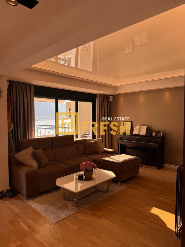 Prodaja, dvosoban stan, 85m², Kotor, Crna Gora