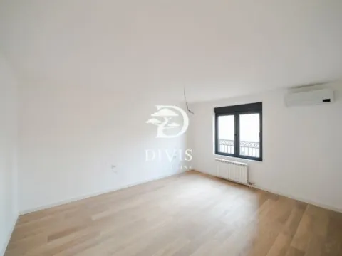 Prodaja, petosoban stan, 229m², Donji Dorćol, Dorćol Sve Podlokacije - image 8