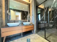 Izdavanje, kuća, 230m², Gornja Gorica, Podgorica - image 9