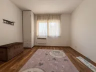 Prodaja, trosoban stan, 89m², Pejton, Podgorica - image 11