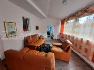 Prodaja,  kuća, 250m2, Borsko jezero, Bor