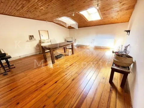 Prodaja, četvorosoban stan, 94m², Savski Venac, Beograd - image 8