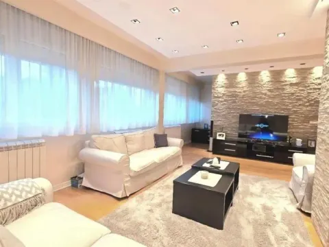 Prodaja, stan, 140m², Voždovac Sve Podlokacije, Beograd - image 3