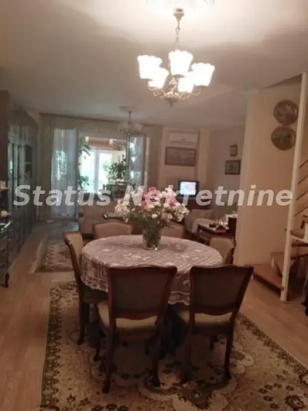 Prodaja, kuća, 113m², Kać, Novi Sad Sve Podlokacije