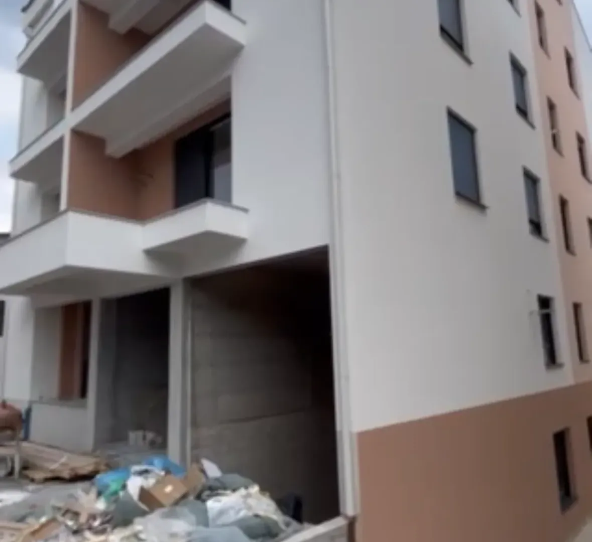 Prodaja, jednosoban stan, 55m², Momišići, Podgorica