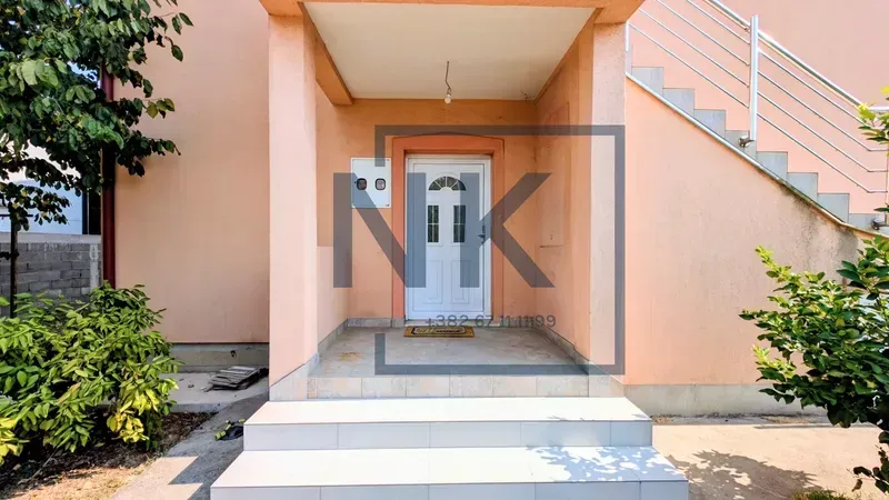 Izdavanje, jednosoban stan, 50m², Donja Gorica, Podgorica