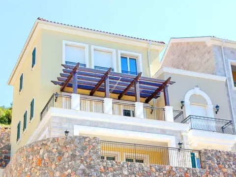 Prodaja, stan, 86m², Tivat, Crna Gora - image 3