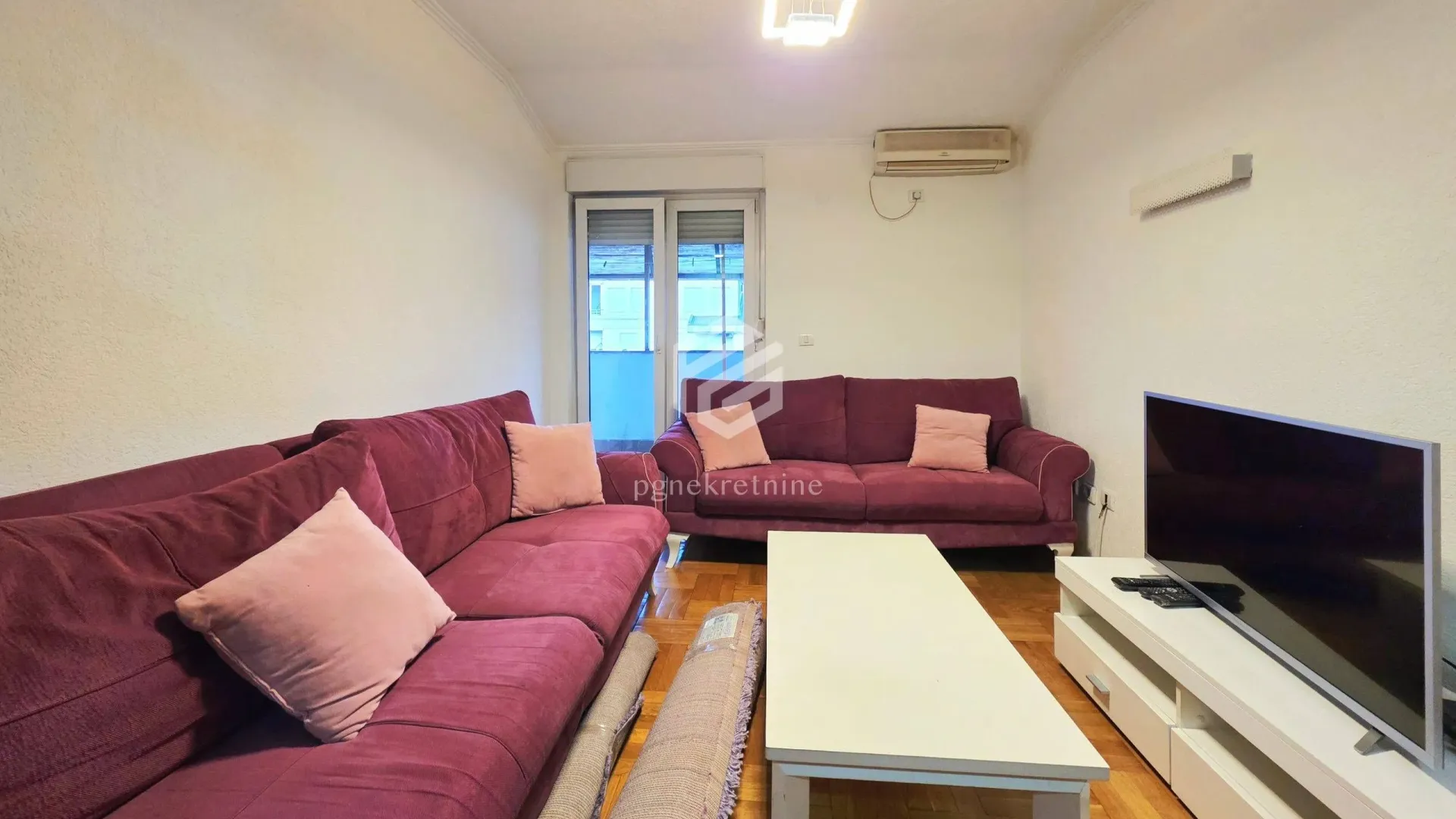 Prodaja, jednosoban stan, 43m², Stari Aerodrom, Podgorica