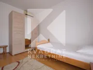 Rent, house, 200m², Dalmatinska ulica, Podgorica - image 16