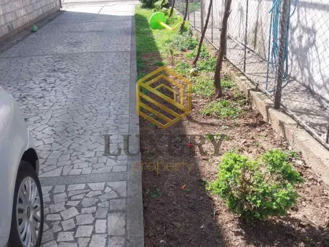 Izdavanje, jednosoban stan, 50m², Masline, Podgorica - image 6