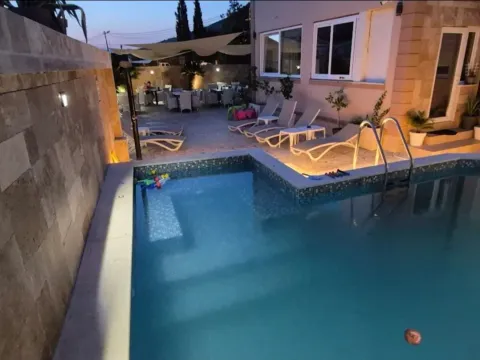 Sale, hospitality venue, 400m², Lastva Grbaljska, Kotor - image 9