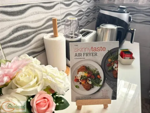 Izdavanje, trosoban stan, 64m², Savski Venac, Beograd - image 16