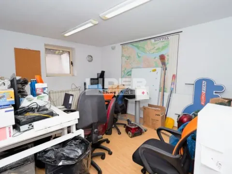 Izdavanje, stan, 43m², Stari Grad, Beograd - image 7