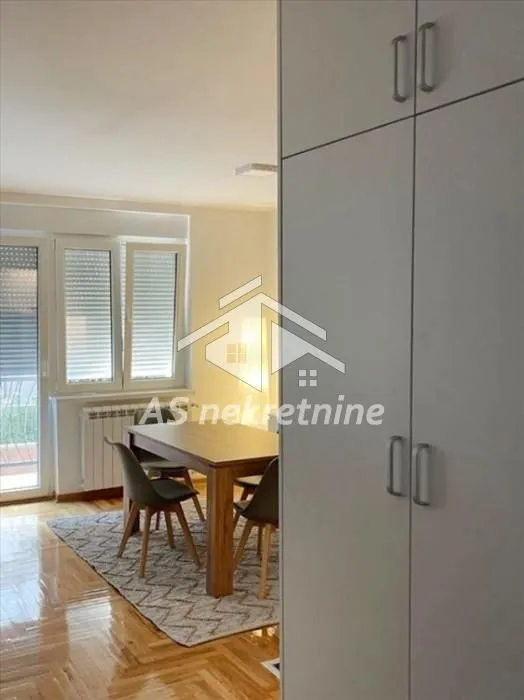 Rent, three bedroom apartment, 64m², Voždovac Sve Podlokacije, Beograd
