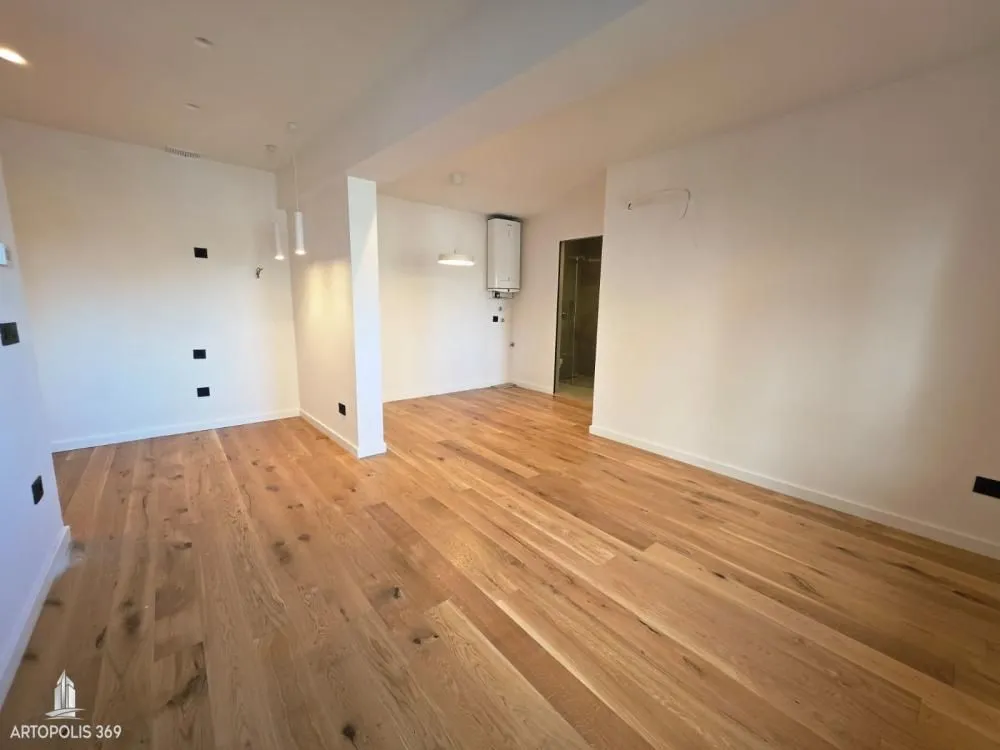 Sale, two bedroom apartment, 46m², Savski Venac, Beograd