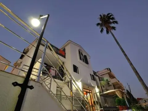 Sale, hospitality venue, 755m², Petrovac, Budva - image 10