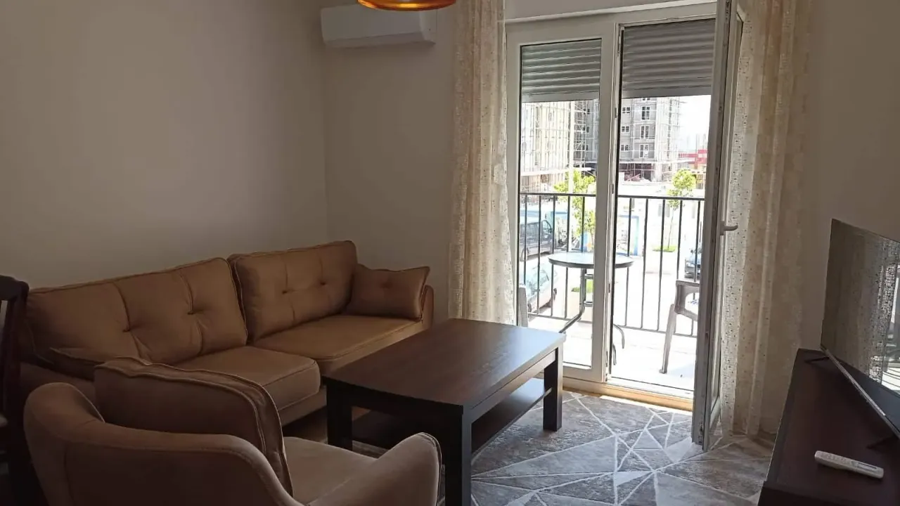 Rent, one bedroom apartment, 42m², Pobrežje, Podgorica