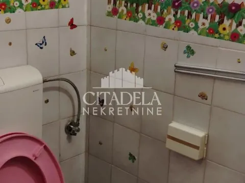 Izdavanje, stan, 100m², Čukarica, Beograd - image 8