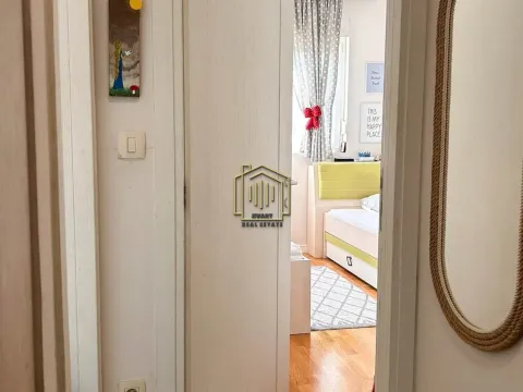 Prodaja, jednosoban stan, 39m², Stari Aerodrom, Podgorica - image 4