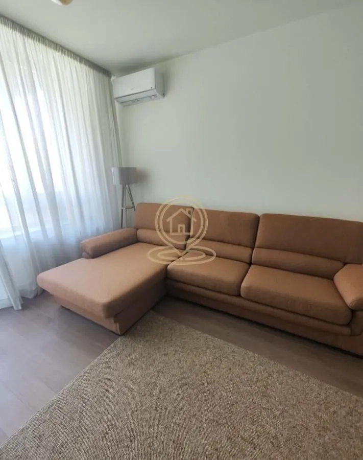 Rent, two bedroom apartment, 55m², Savski Venac, Beograd