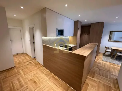 Izdavanje, četvorosoban stan, 90m², Vračar Sve Podlokacije, Beograd - image 7