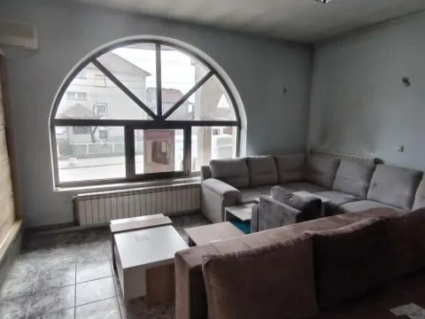 Izdavanje, poslovni prostor, 500m², Batajnica, Beograd - image 4