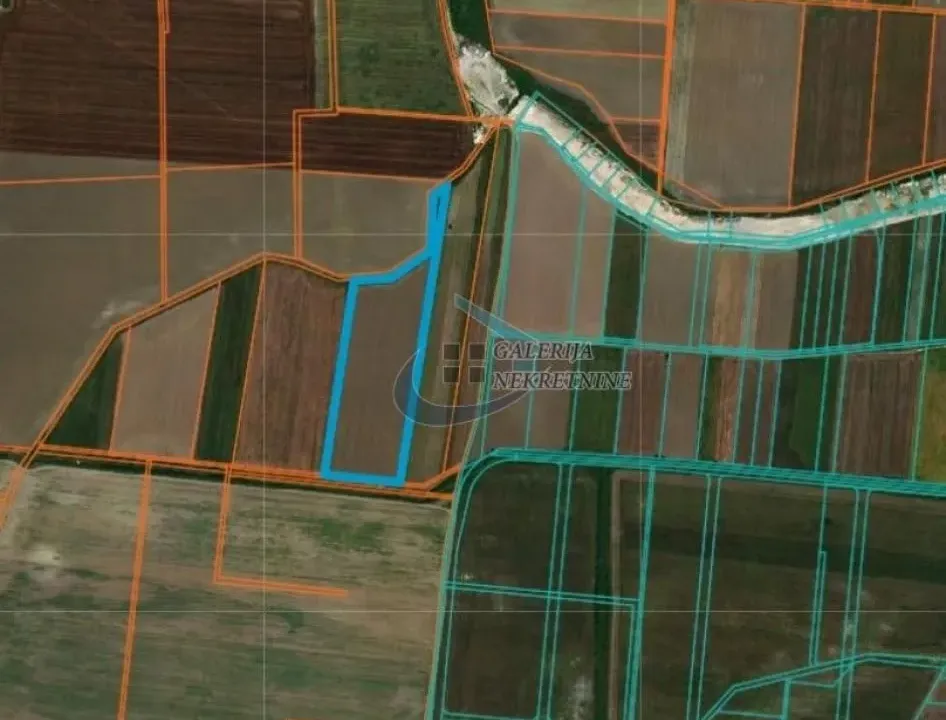 Sale, land lot, 54000m², Zemun Ugrinovci, Zemun Sve Podlokacije