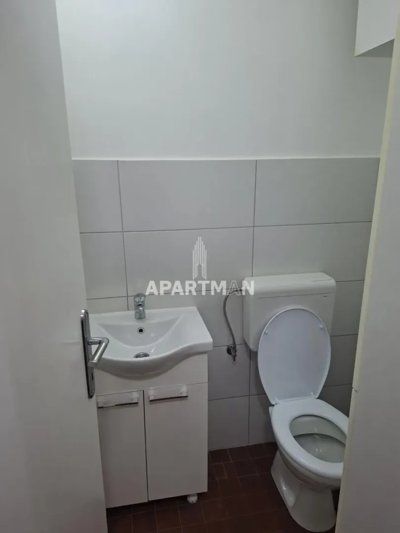 Rent, three bedroom apartment, 72m², Centar Sve Podlokacije, Beograd